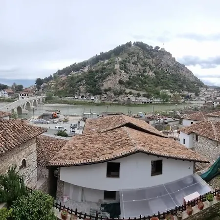 Romeo's Vendégház Berat