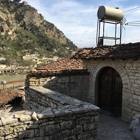 Vendégház Romeo's *